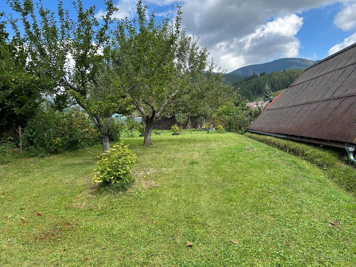 Na predaj rodinný dom v Heľpe - 9