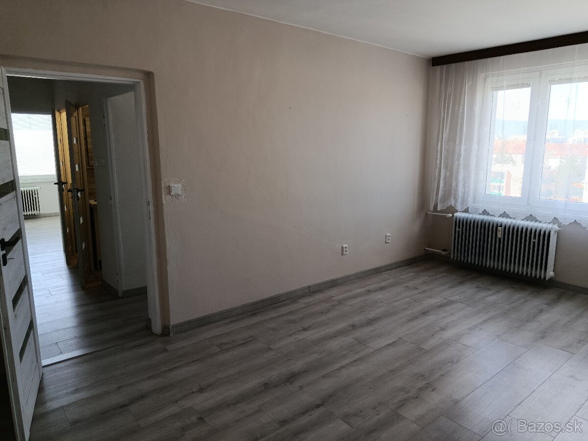 3 izbový byt v ZH - 9