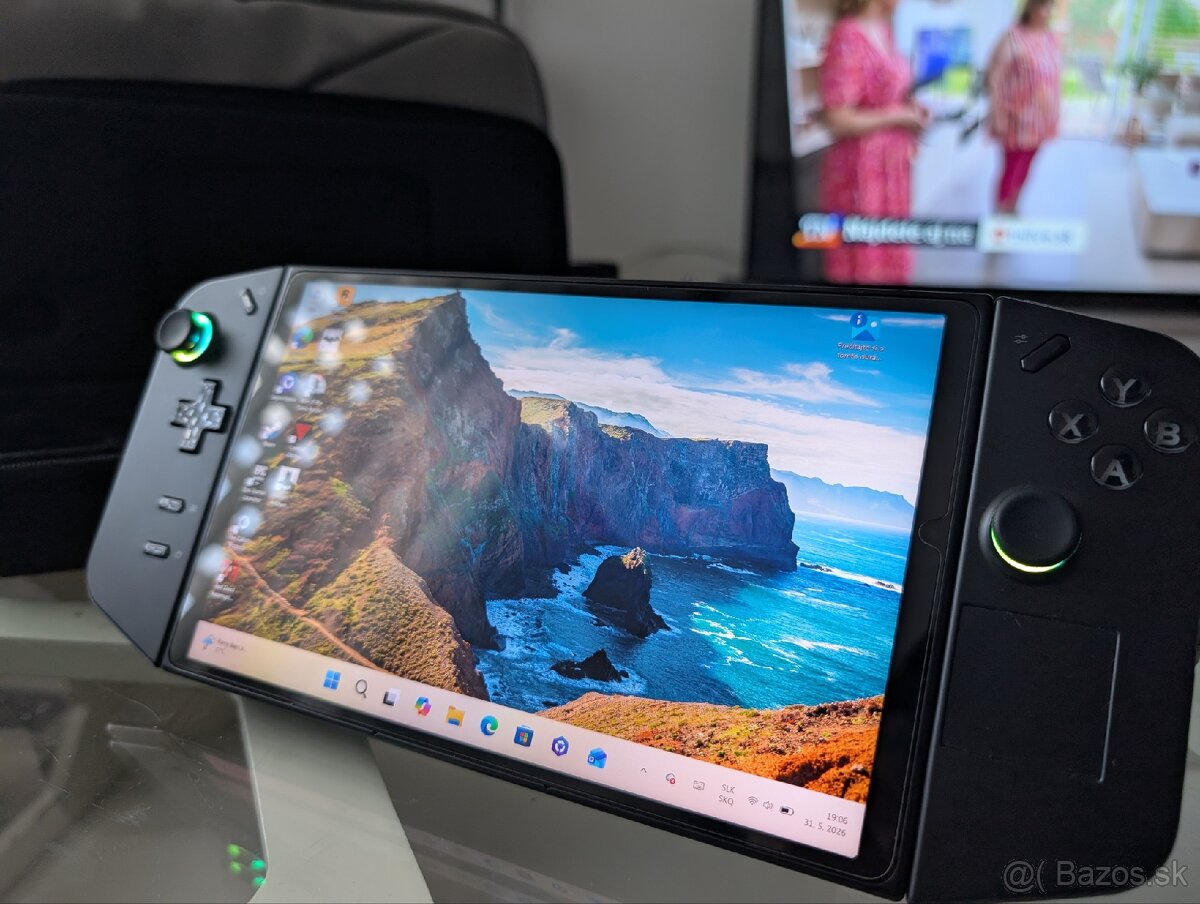 Lenovo Legion Go - v záruke - 9