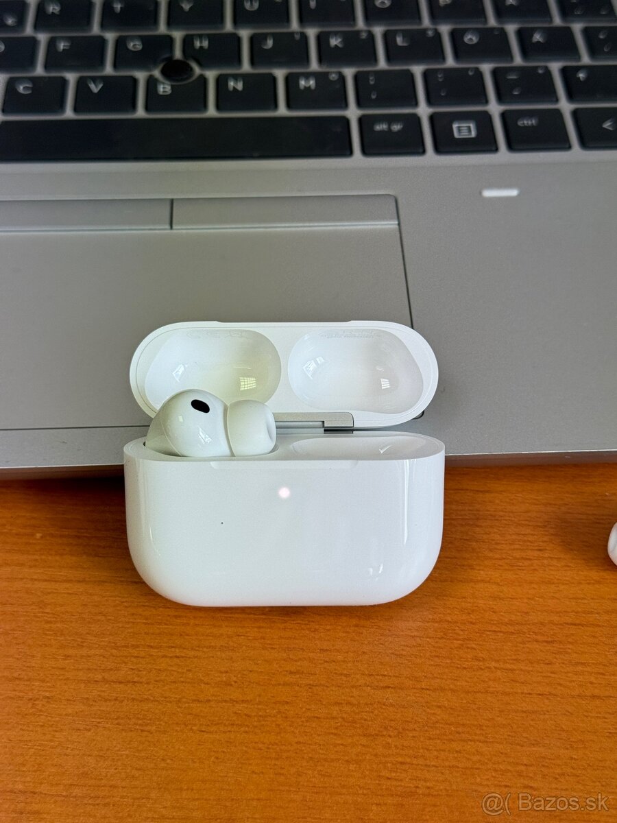 AirPods Pro 3 USB C - nové, rok záruka - 9