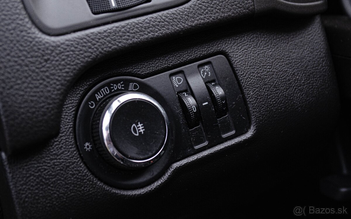 2011 Opel Insignia 2.0CDTI - 9