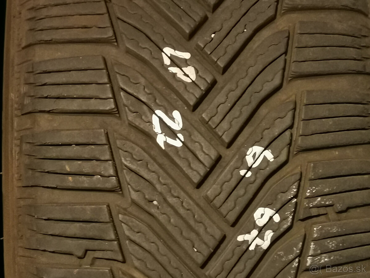 205/55 R16 - zimné pneu Michelin (4 ks) - DOT 22 - 6+ mm - 9