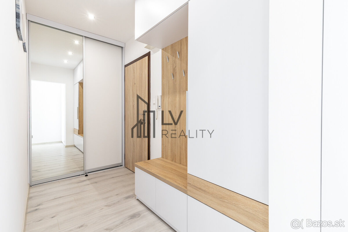 REZERVOVANÉNa predaj 3-izbový byt, Stálicová ul., Košice - 9