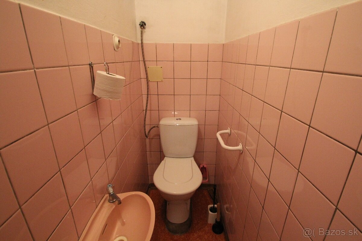 Rodinný dom - Pobedim - 9