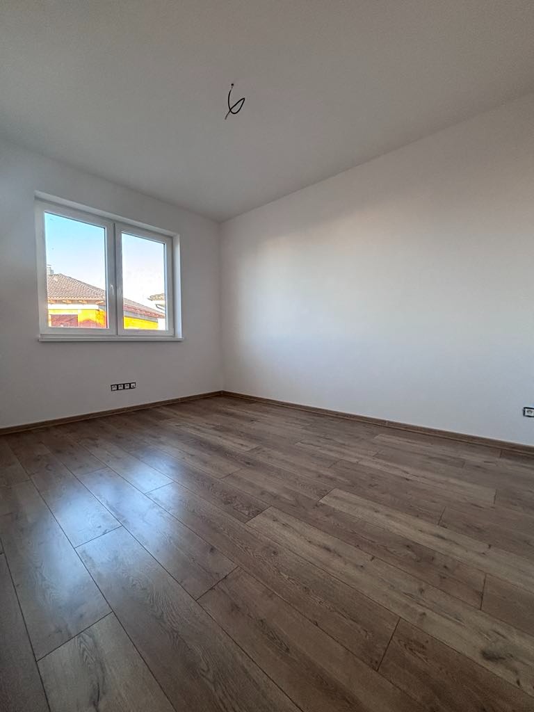 Moderný 4 izbový rodinný dom - Veľké Úľany - 9