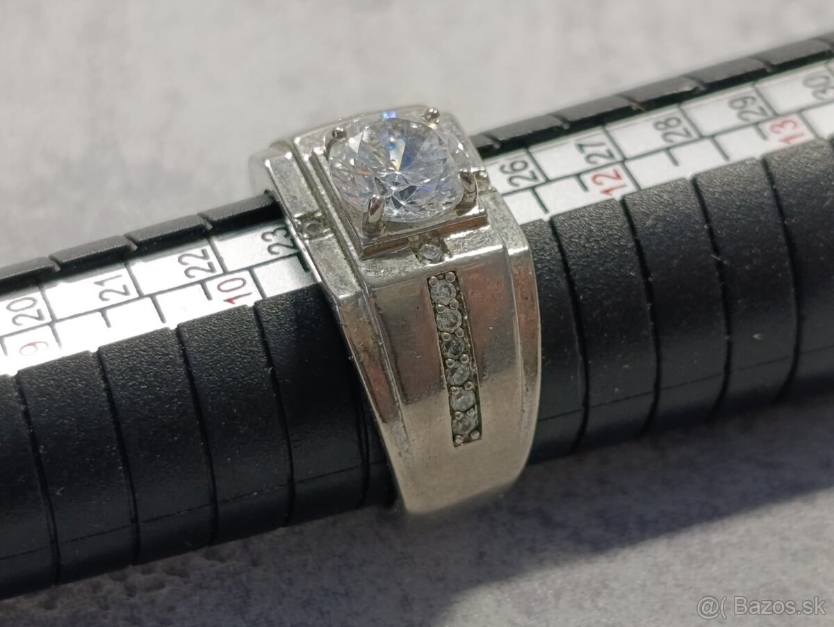 Krásný pánský prsten viz.foto, s kamínky, VEL.64 - 9