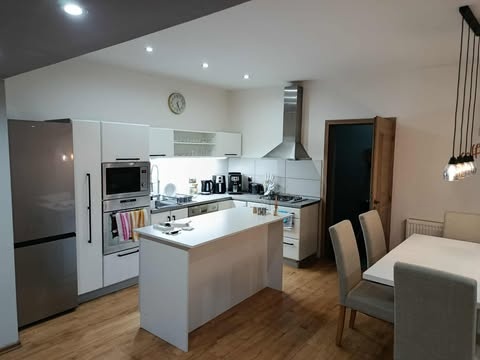 Na predaj zrekonštruovaný dom v obci Drahňov - 9