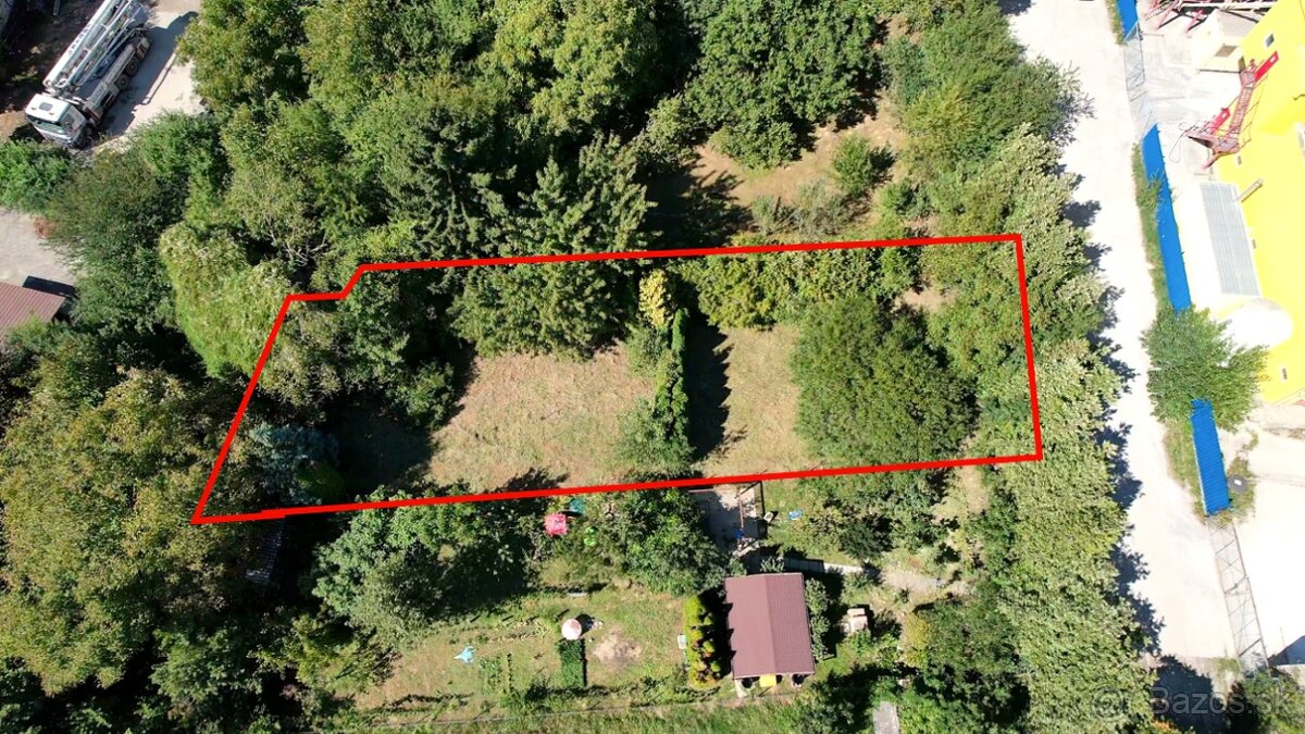 550 m2 POZEMOK na výstavbu chaty v širšom centre Nitry - 9