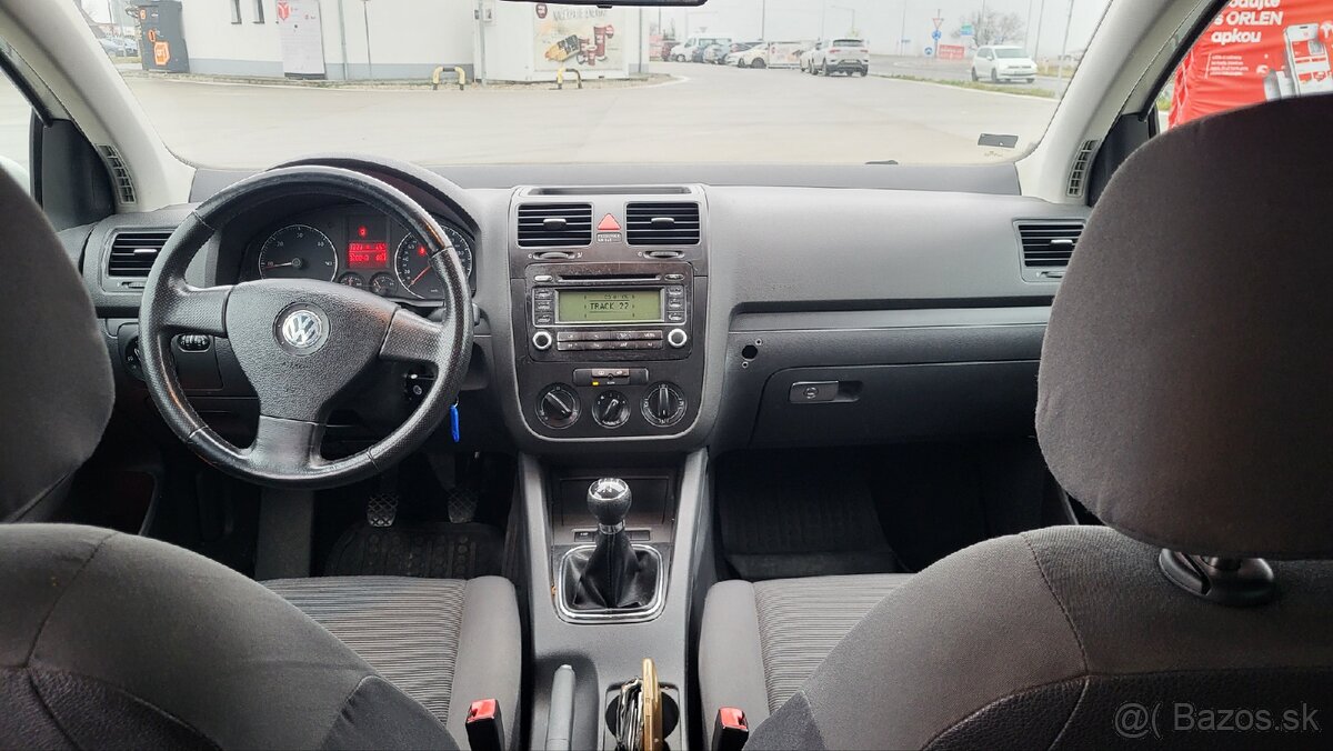 Volkswagen Golf V - 9