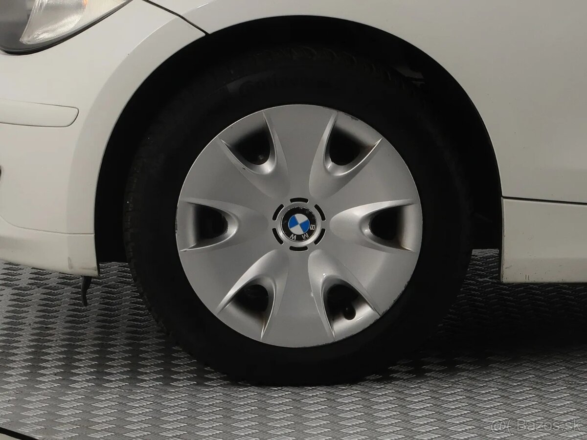 BMW 1 2012 116i 154233km ABS klimatizácia - 9