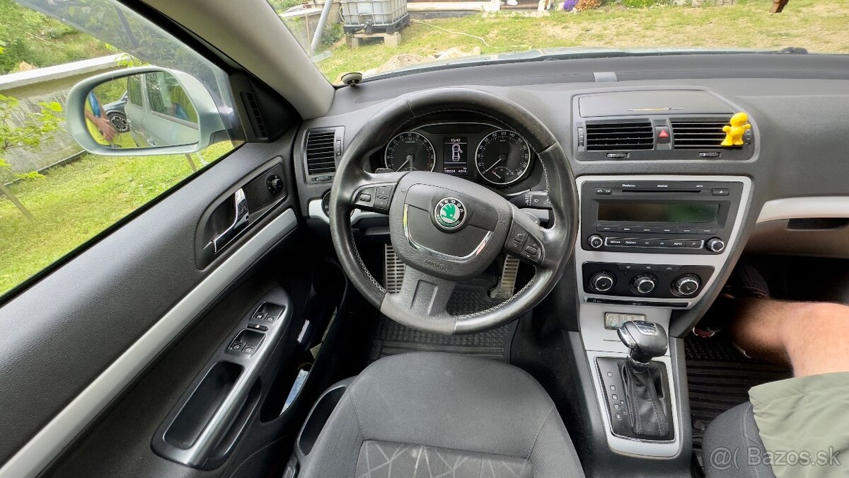 Škoda Octavia 2 Liftback Facelift - 9