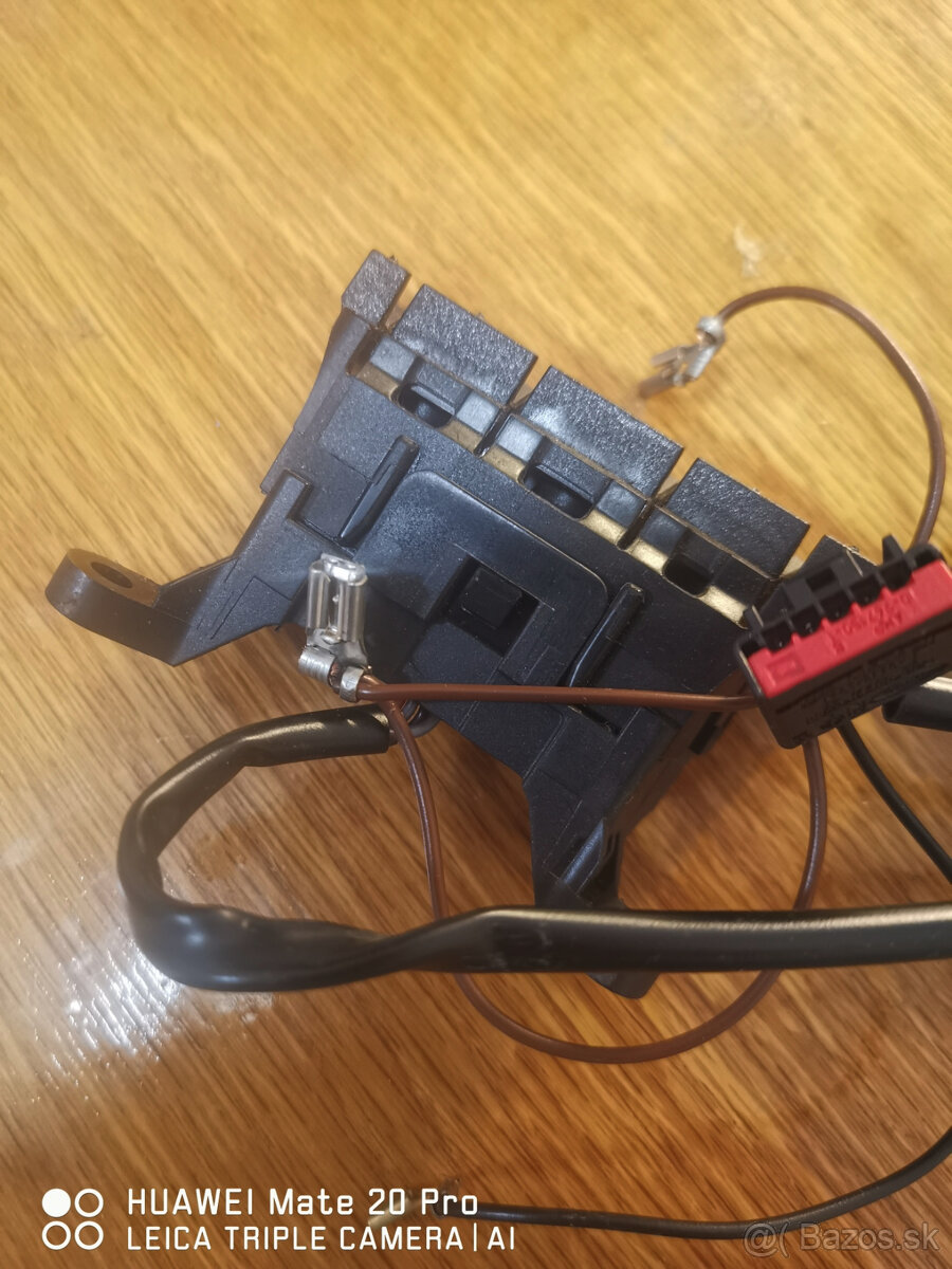 3M 5T 9E740 AD tlacidla tempomatu - 9