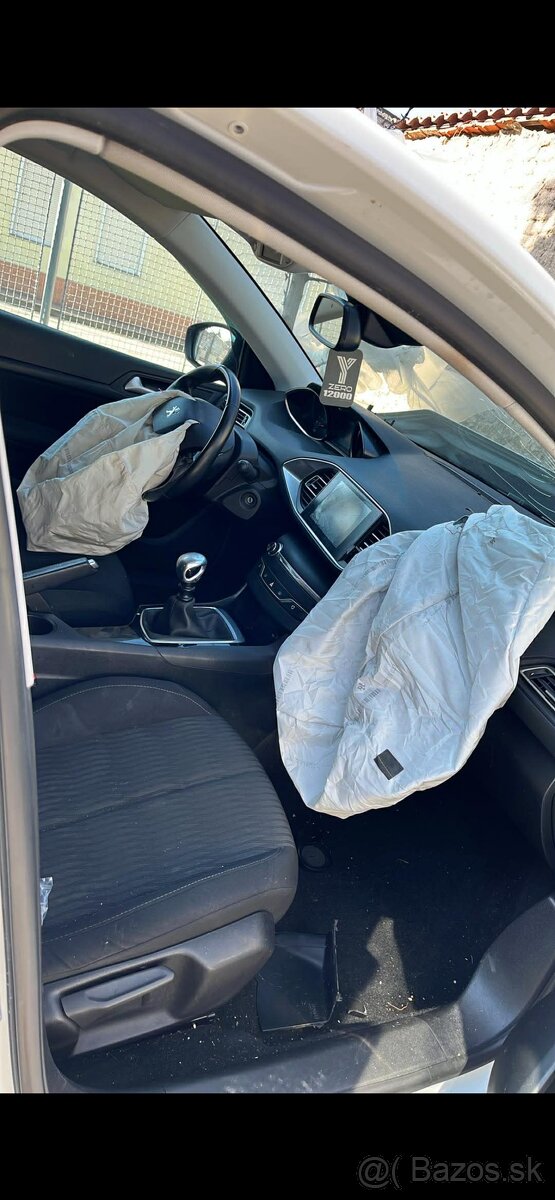 Peugeot 308 Gruau 1.6 HDi - 9