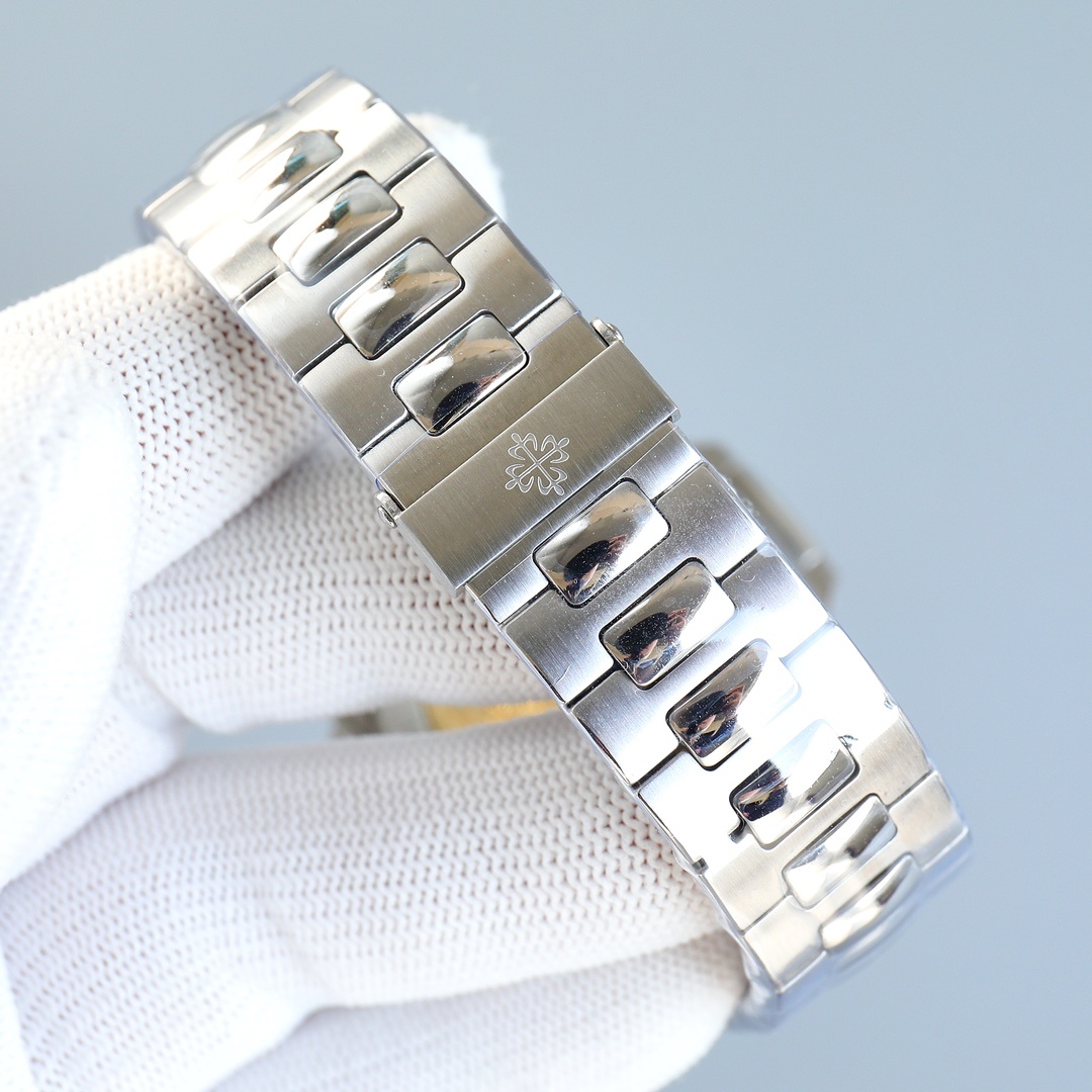 Pánske hodinky Patek Philippe Nautilus Ruby Bezel - 9