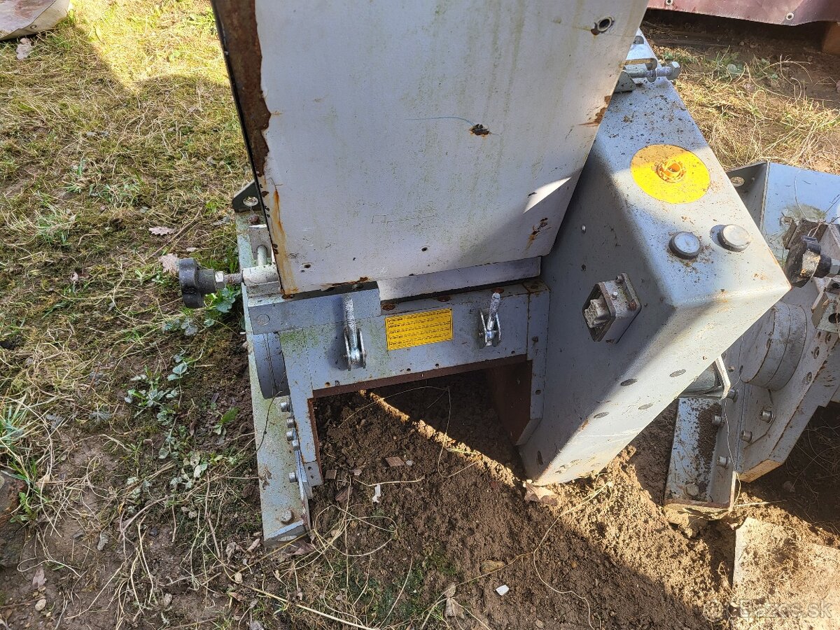 granulátory na plasty - 9