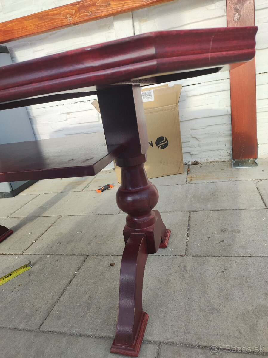 Konferenčný stolík - 9