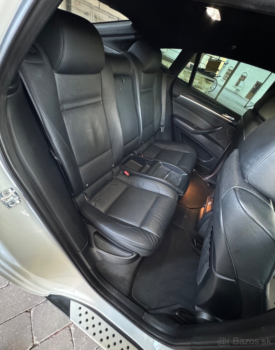 BMW X6 50i XDRIVE - 9