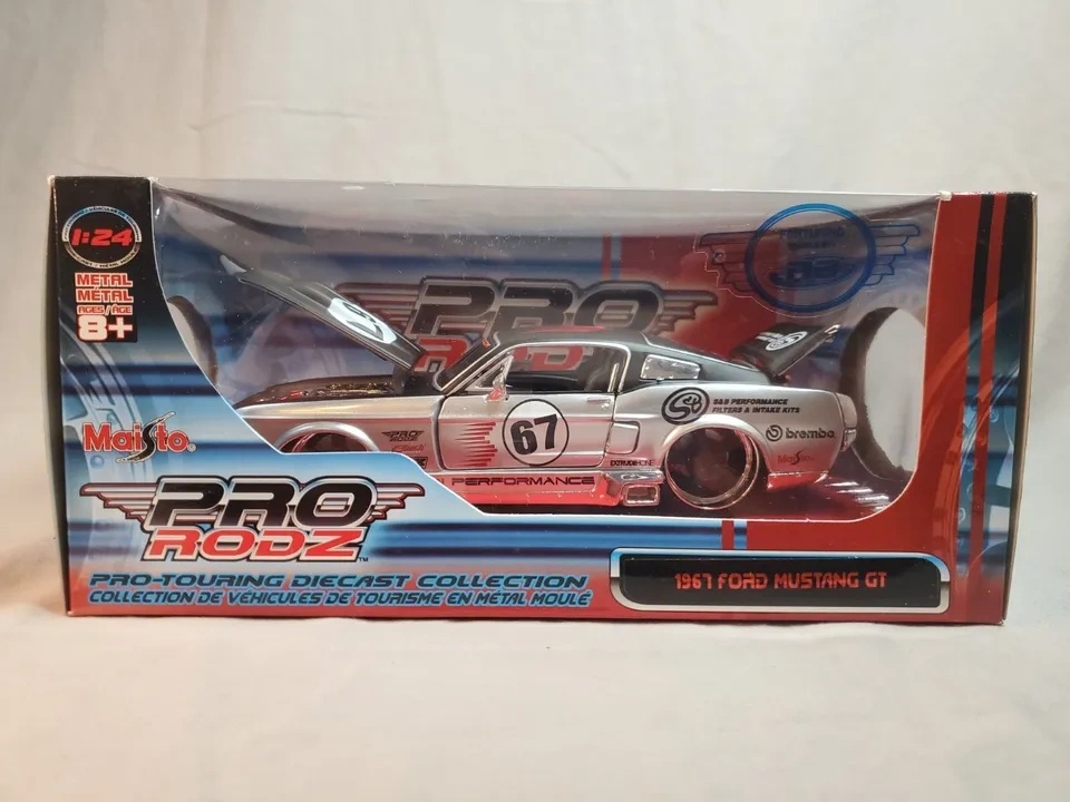 Ford Mustang GT 1967 1:24 Maisto - 9