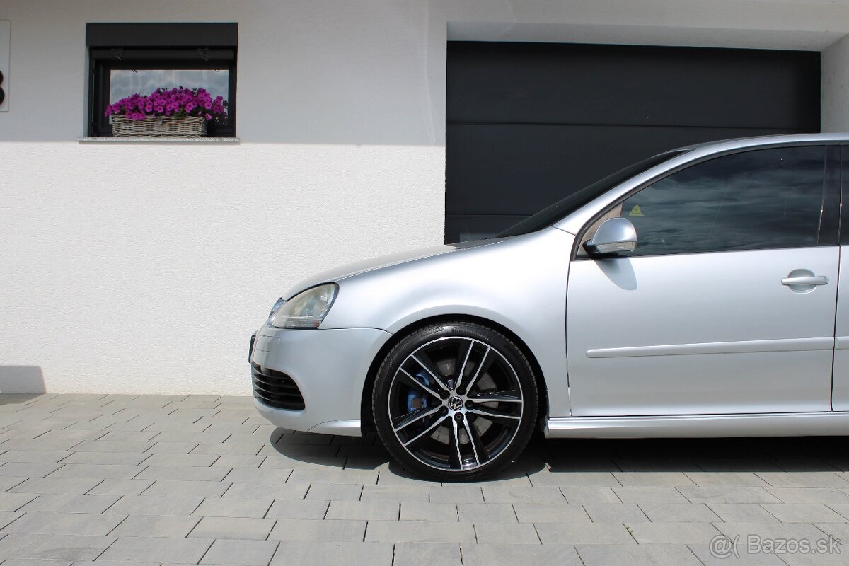 Volkswagen Golf R32 3.2 V6 4-Motion - 9