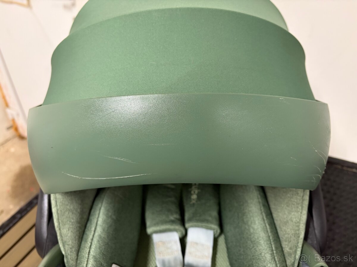 Polohovateľná autosedačka Cybex Cloud T i-Size plus - 9