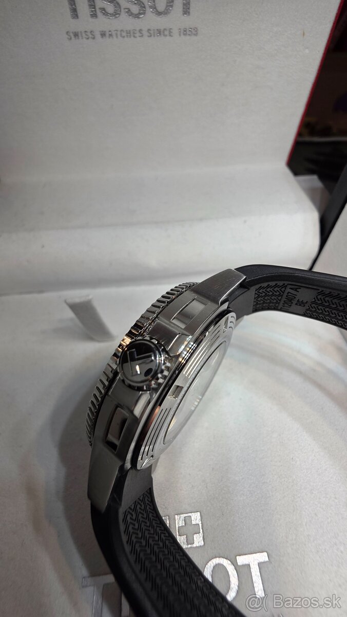 Tissot SeaStar 1000 - 9