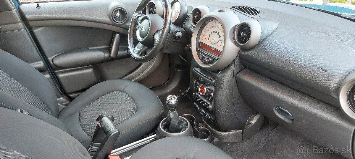 Mini Countryman Cooper 1.6 D ALL4x4 - 9
