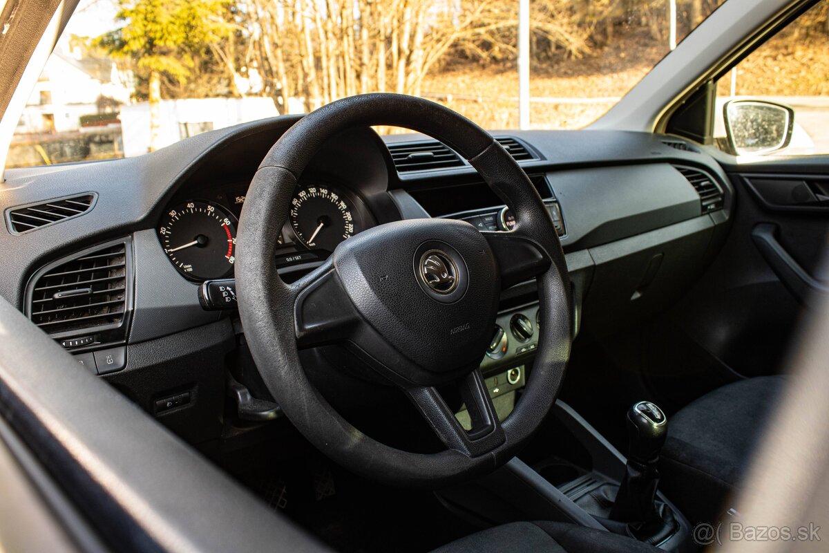 Škoda Fabia 1.2 TSI Active - 9