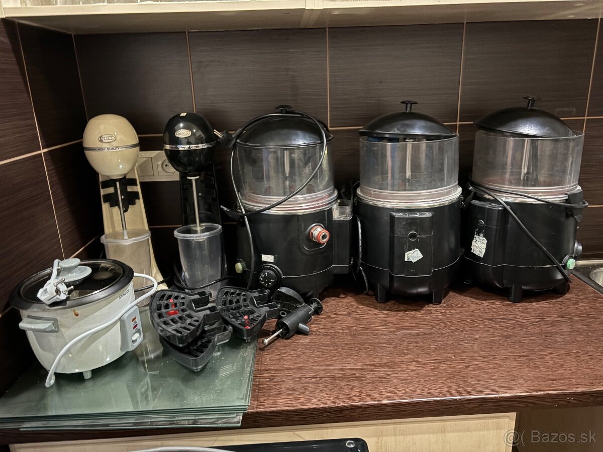 Odstupim zariadenie kaviarne - 9