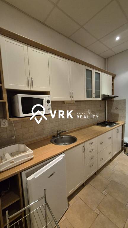 2 IZBOVÝ BYT, ALŽBETINA, KOŠICE - STARÉ MESTO - 9