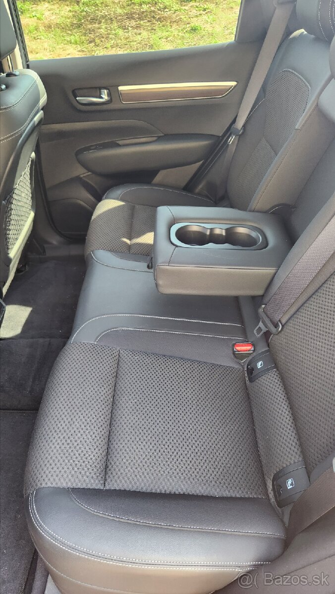 Predám Renault Koleos 2.0 dCi 4x4 automat 12/217 - 9