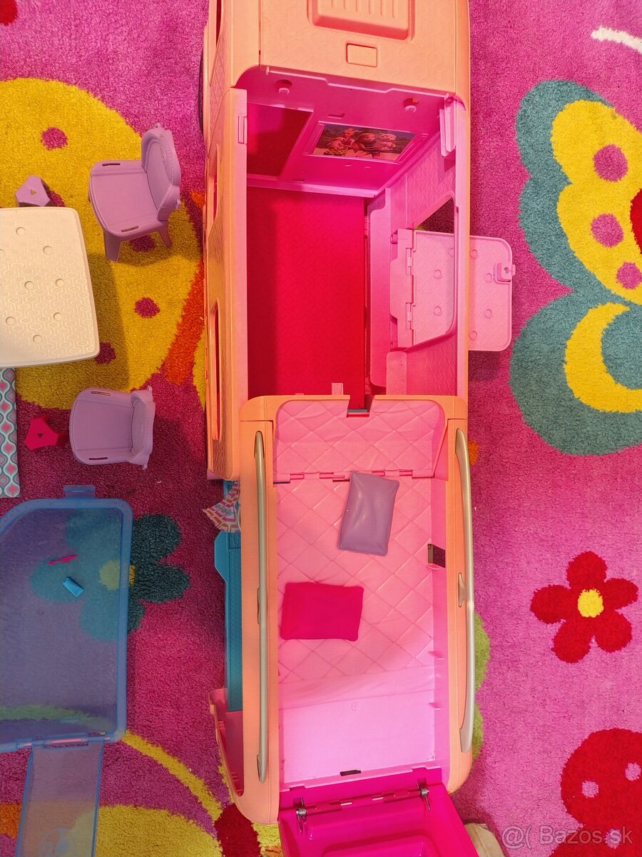 Barbie karavan - 9