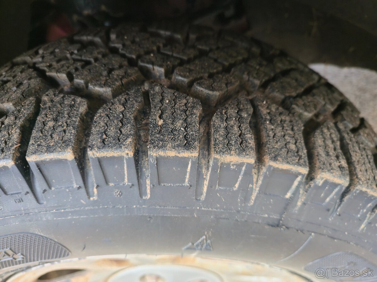 Predám Dodge Nitro, rok 2009 automat - 9