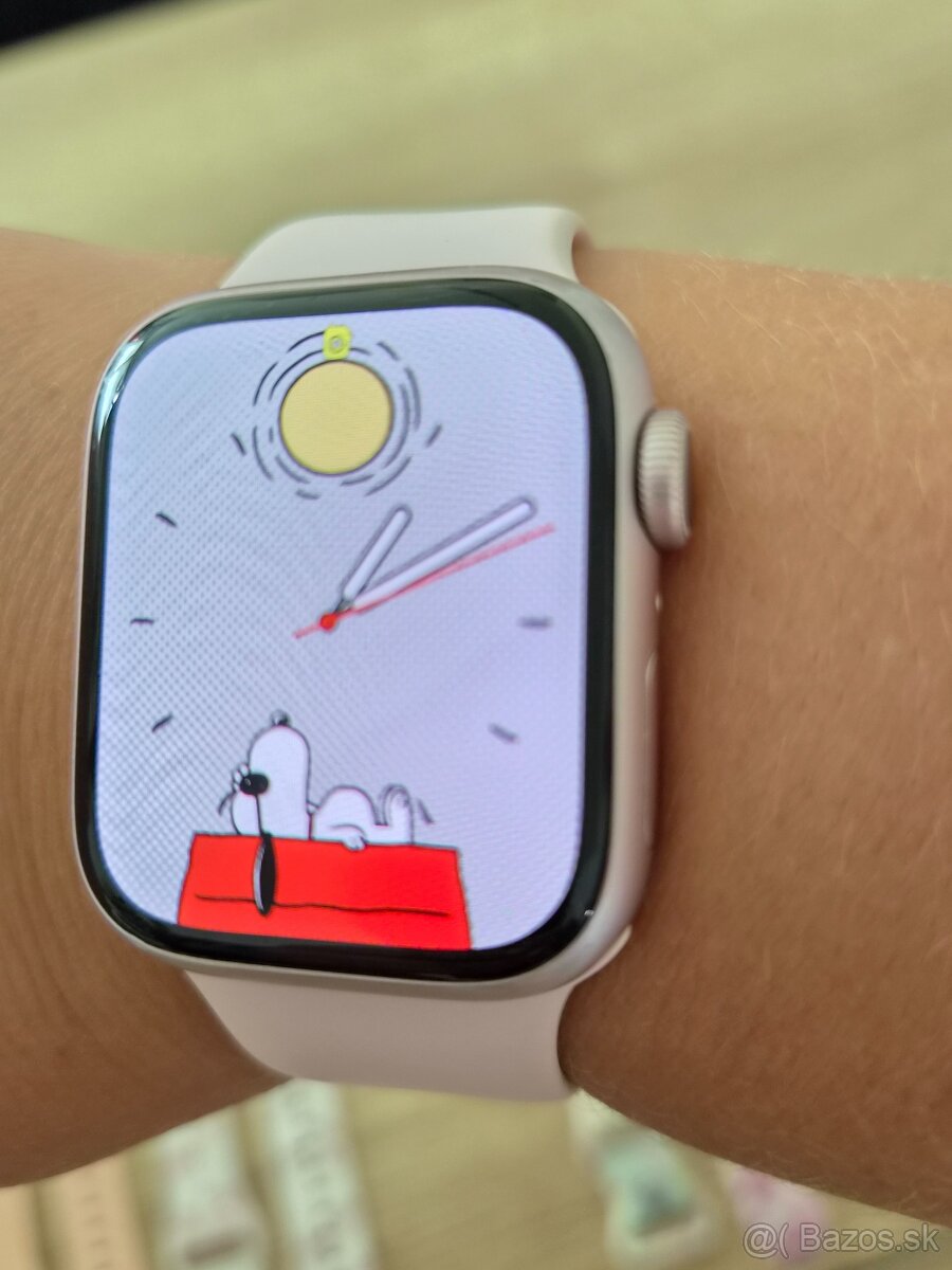 Predám Apple watch series 9 - 9