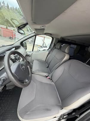 Opel Vivaro 2.0 CDTI (9-miestne) - 9