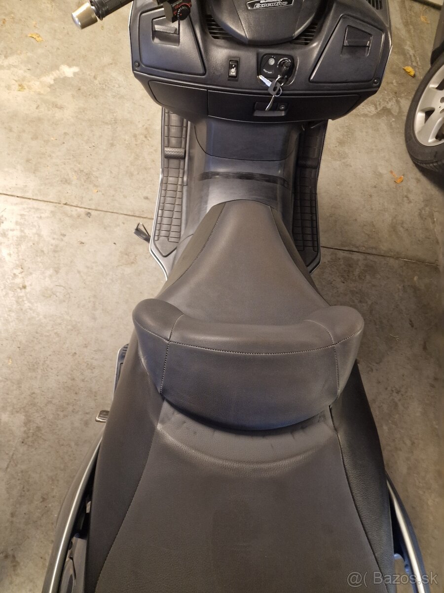 Predam suzuki burgman 650 - 9