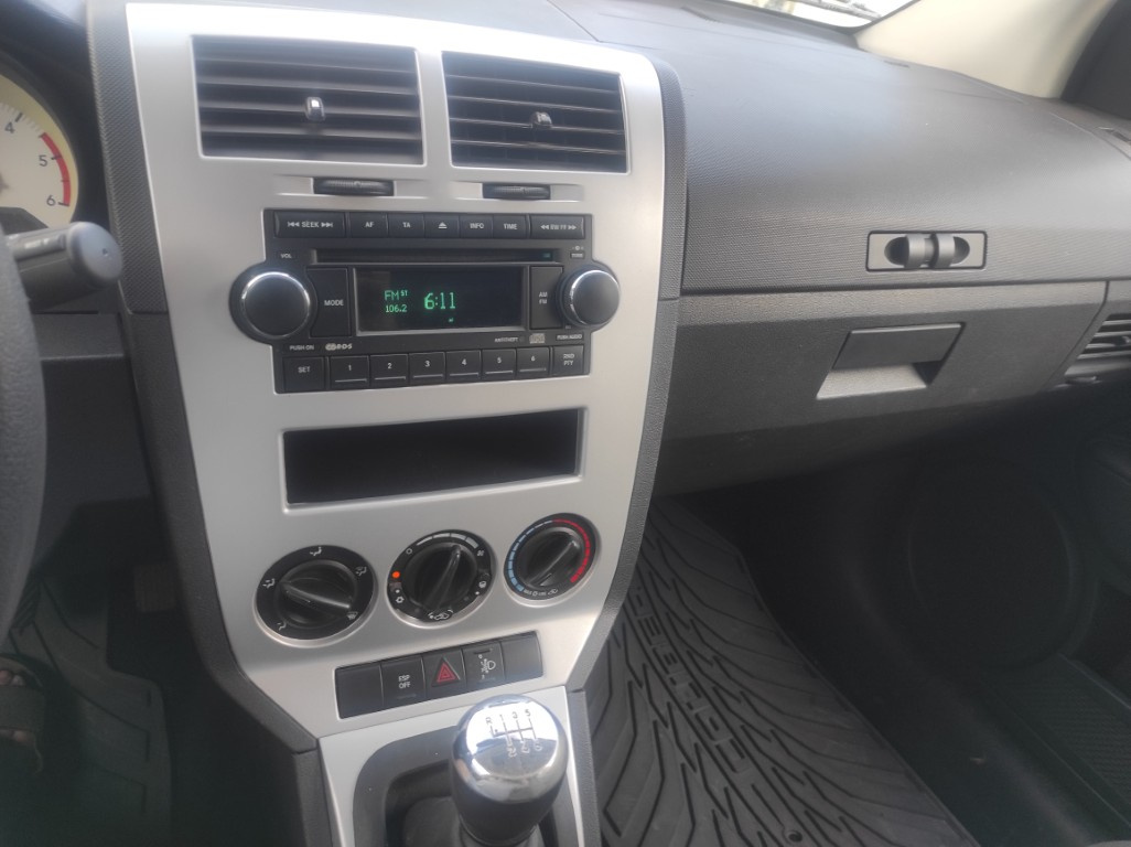 Dodge Caliber 2,0 85 kw - 9