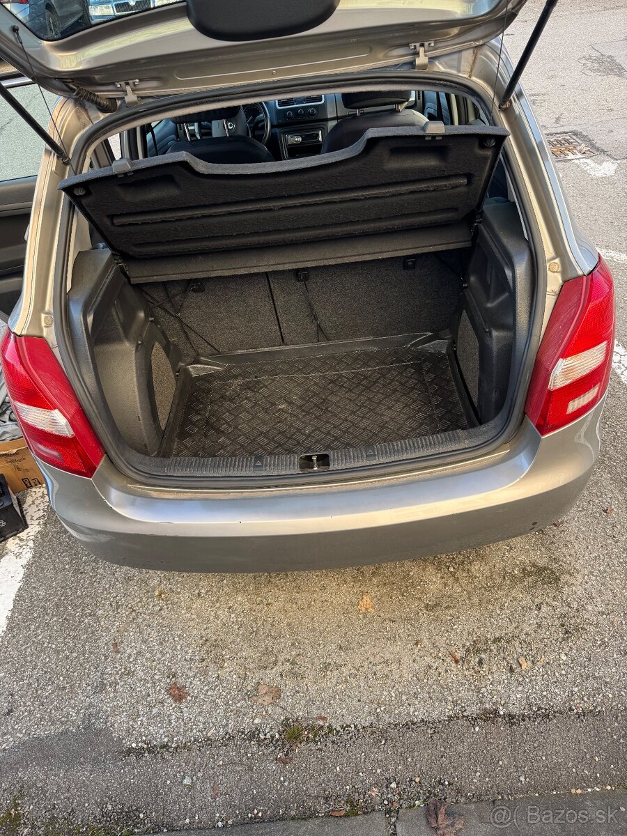 Škoda Fabia II 1.2 HTP - 9