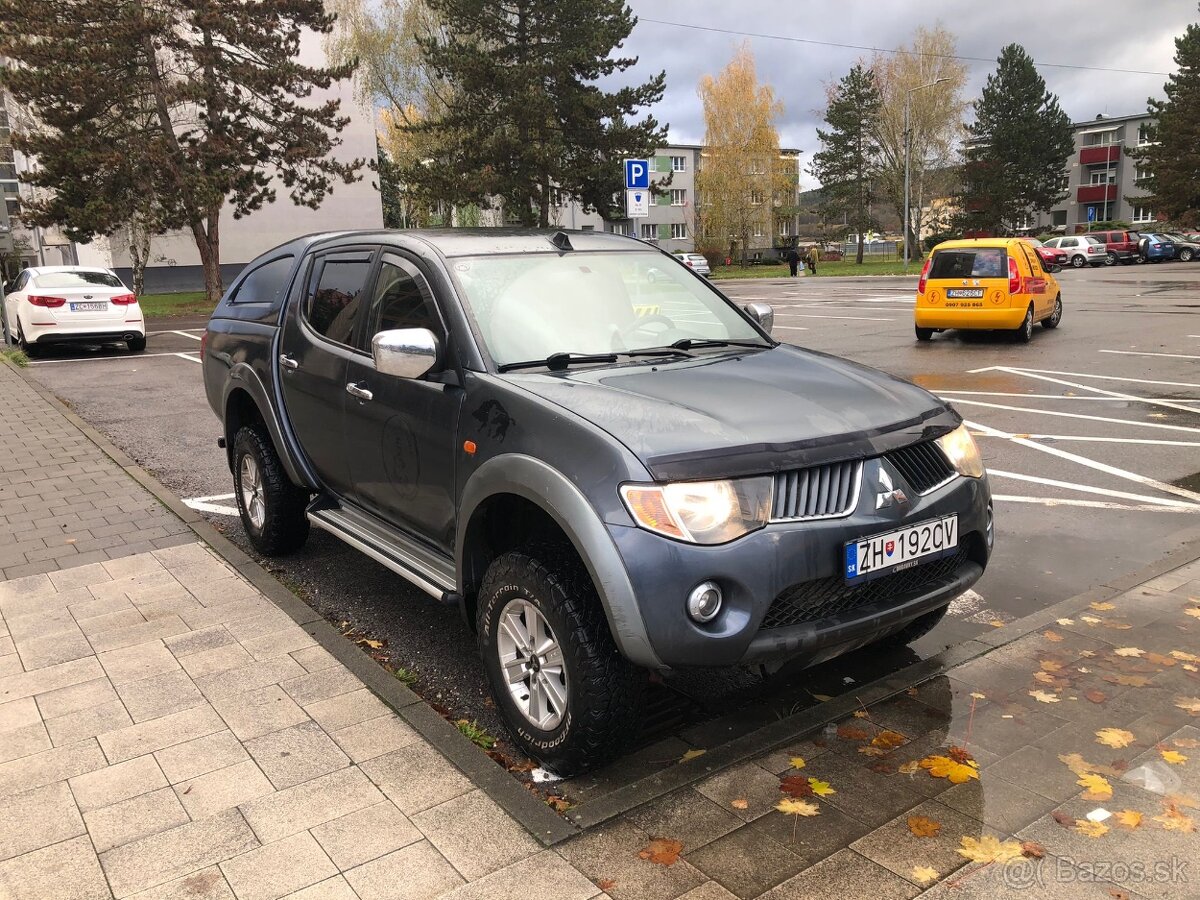 MITSUBISHI L200 2,5 DID - 9