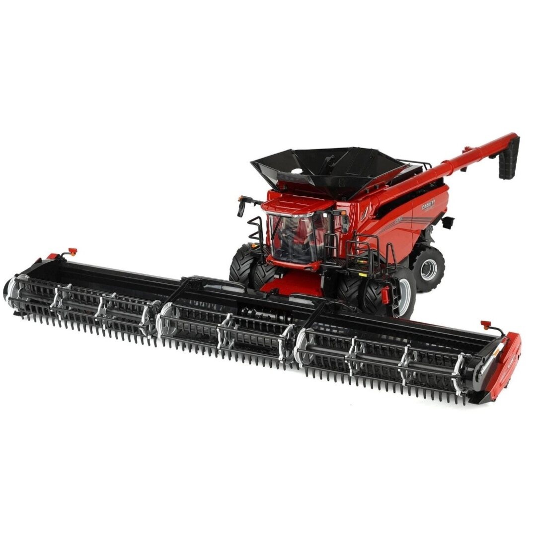 Model kombajnů Case 1:32 Ertl - 9