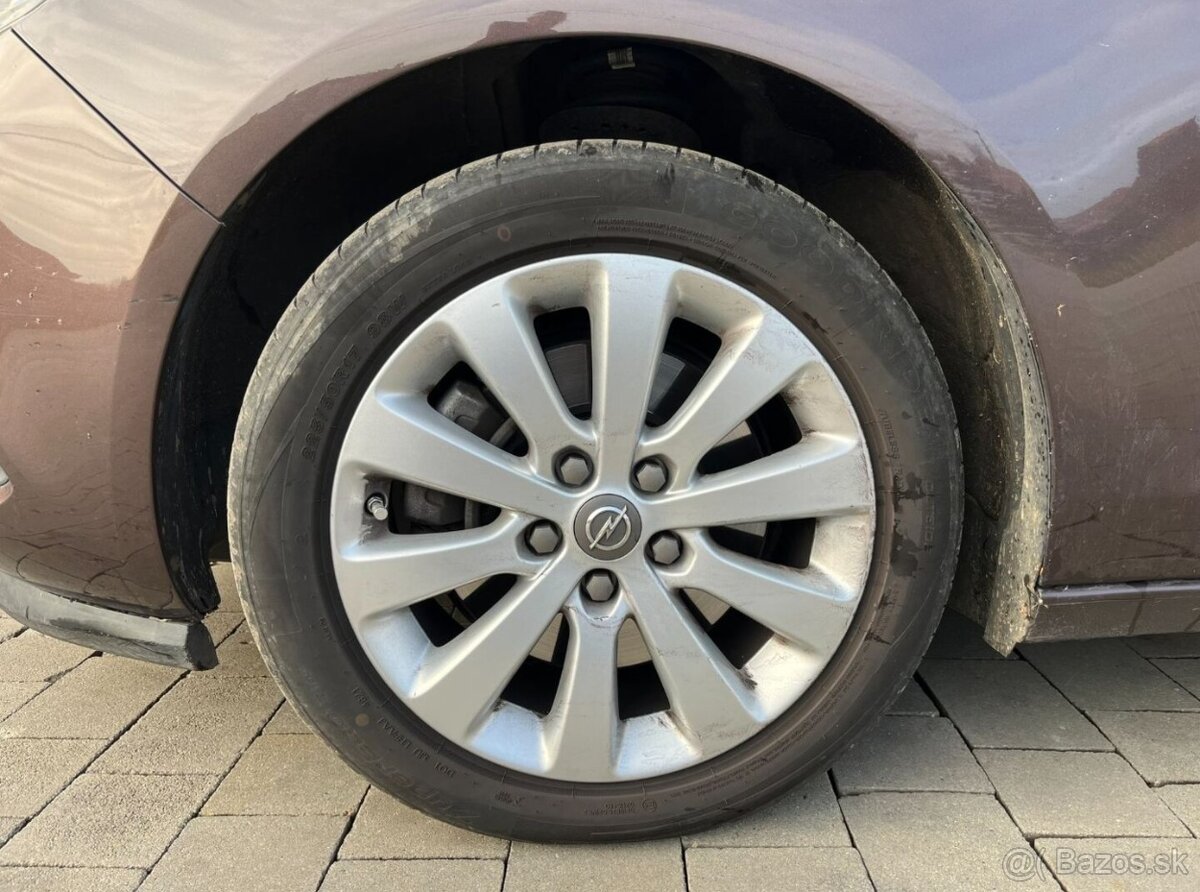 Opel Zafira Tourer 1.4 benzín + LPG - 9