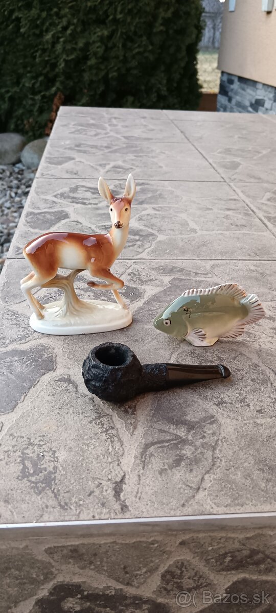 Fľaše, vojenský kahan, CS, mlynček.. - 9