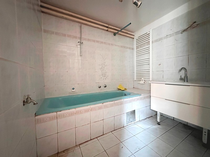 7izb. RD s garážou na 561 m2 pozemku, Kittsee - AT - 9