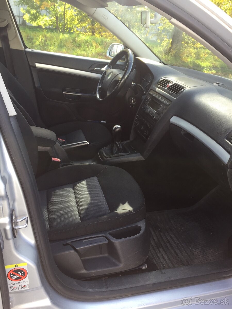 Škoda Octavia 2 combi 2.0tdi 103 kw - 9
