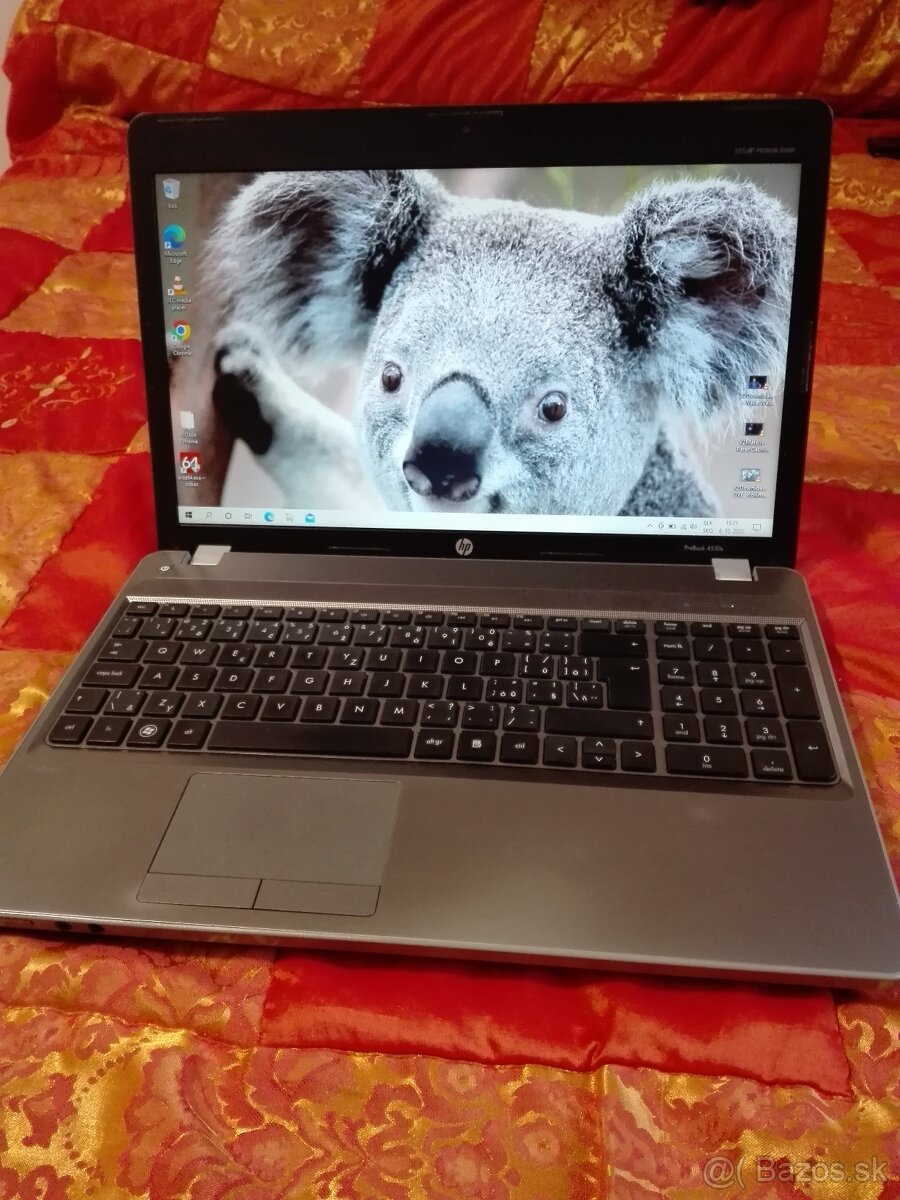 HP ProBook. Intel - i5. 8 GB. 15,6". SSD 256 GB. Baterka do - 9