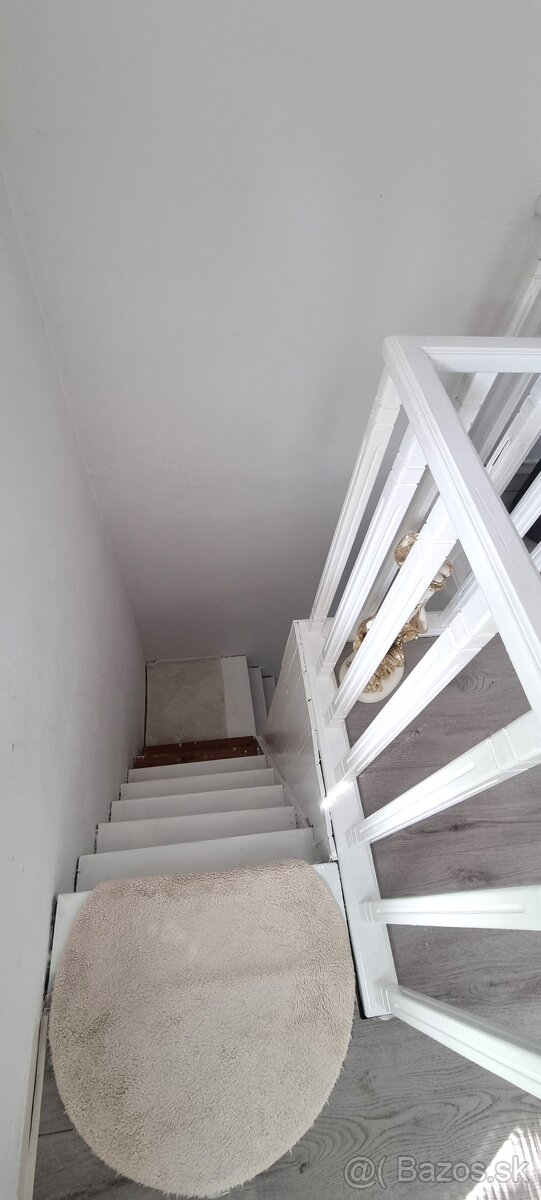 Prenájom 2-podlažný RD so záhradou, Krompachy,ul.SNP - 9