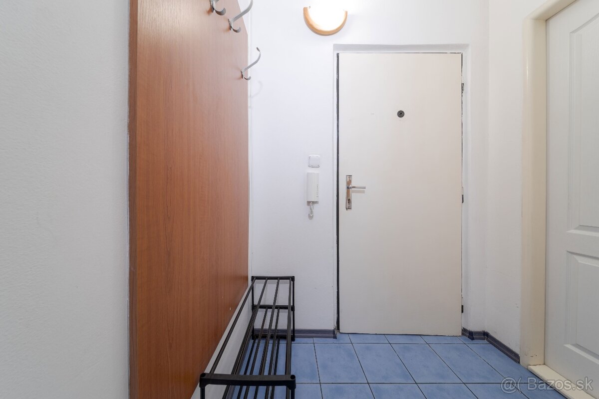 Garsónka, prenájom, loggia, 26 m2, Južná trieda, Košice - 9