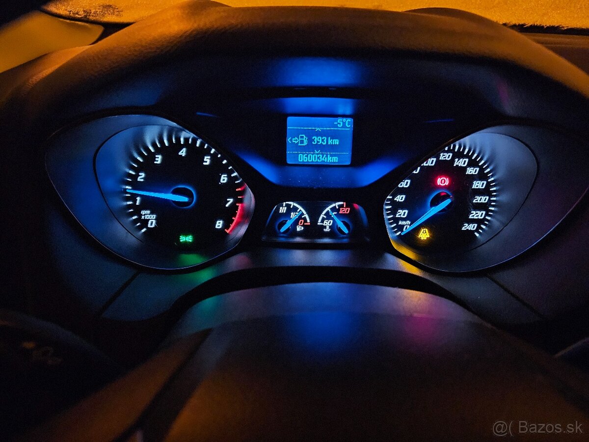 Ford Focus Mk3 Combi | 2014 | 60 000 km | manuál - 9