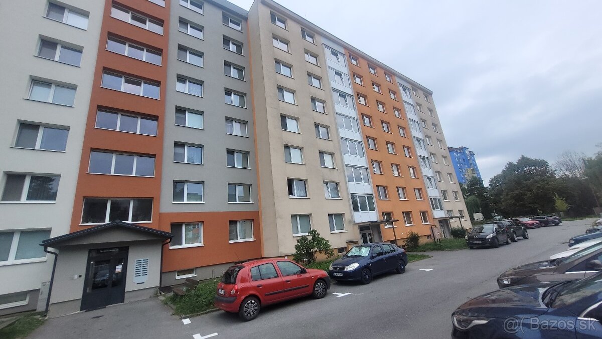 3-izbový byt s balkónom na Komenského ul. - 9