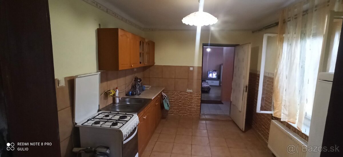 3izbový vikendový dom s ÚK, 3000m2 - 9