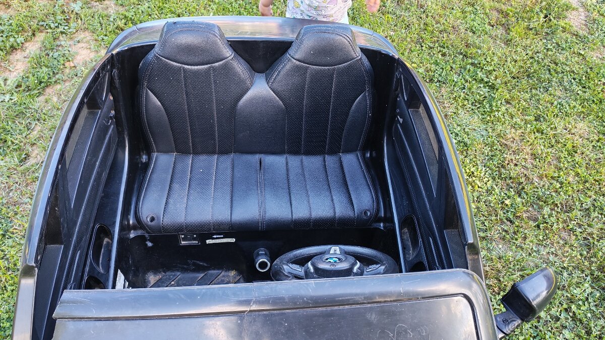 Elektrické autíčko BMW - 9